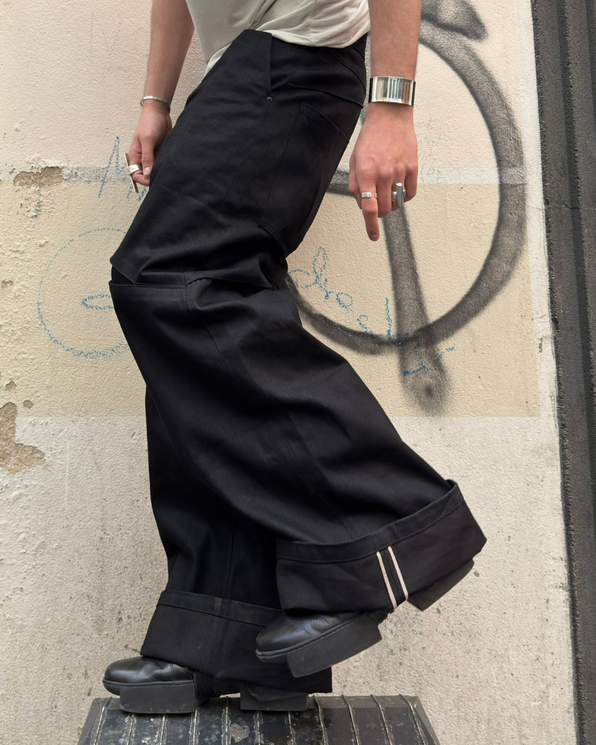 SPLIT DENIM (SELVEDGE)